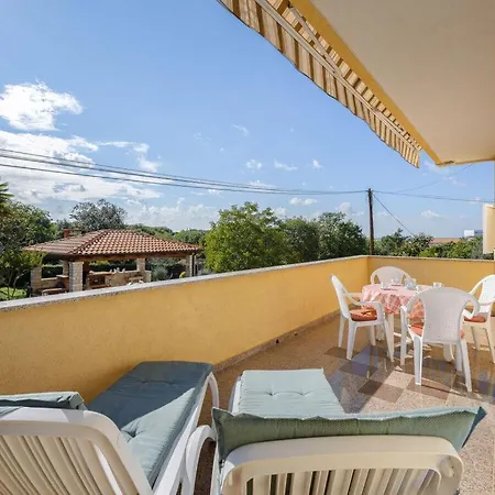 Gulic 1 Comfortable Ferienhaus
