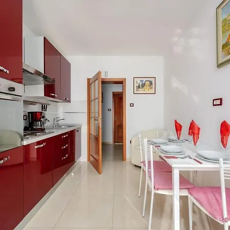 Gulic 1 Comfortable Ferienhaus
