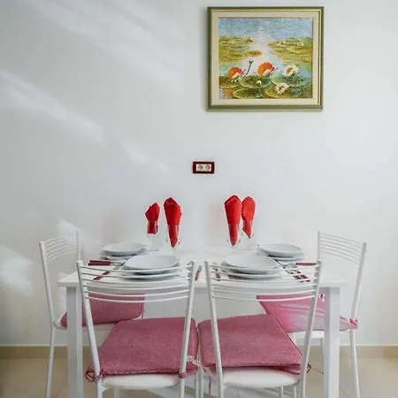 Ferienhaus Gulic 1 Comfortable